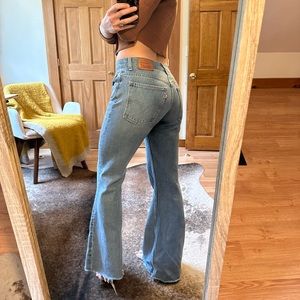 Levis mid rise flare jeans